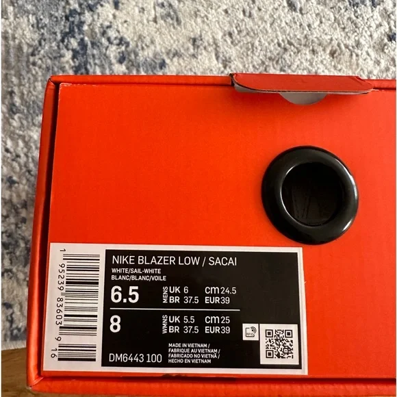 Nike X Sacai Blazer Low- white/Grey Men’s 6.5 - Picture 6 of 7